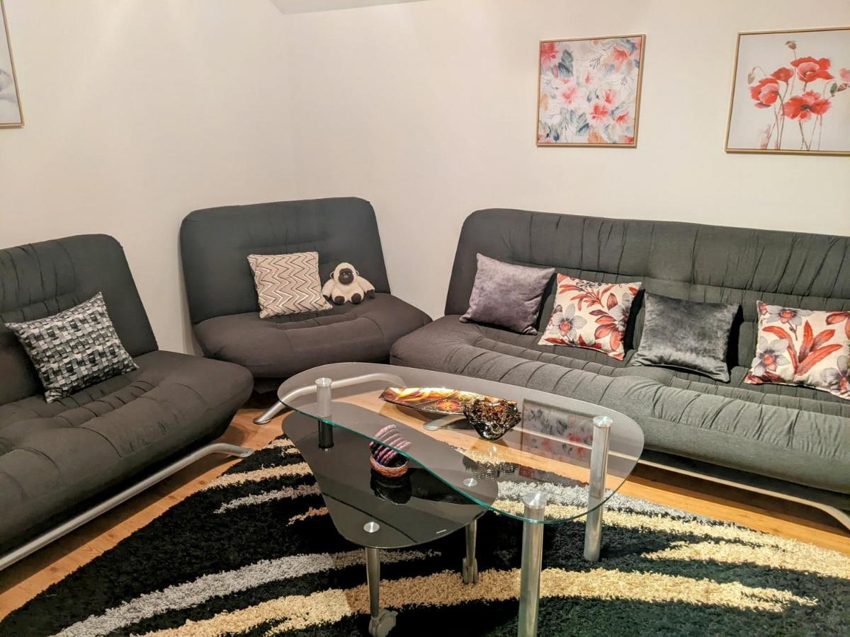 Apartmani Hrastik Біхач Екстер'єр фото