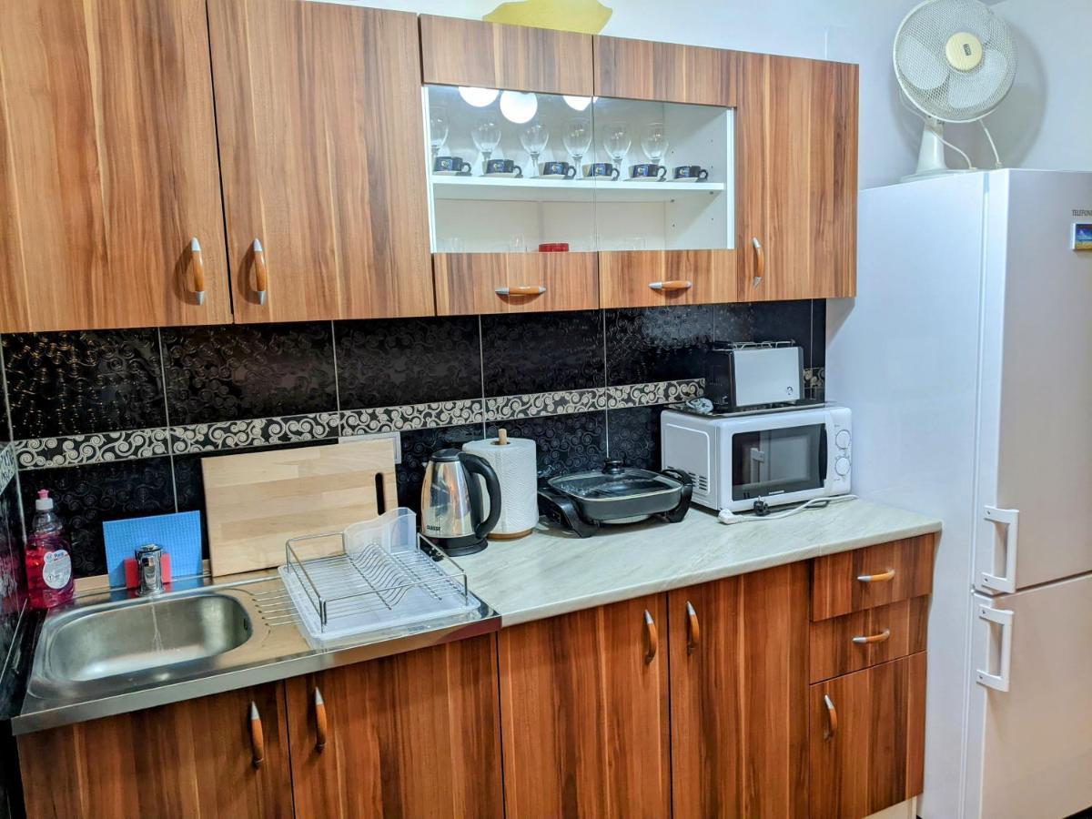 Apartmani Hrastik Біхач Екстер'єр фото