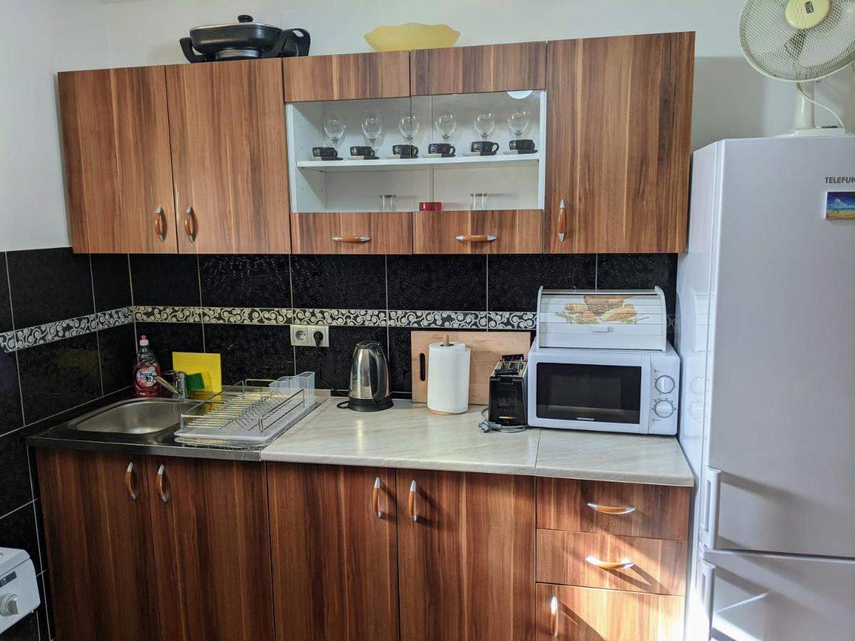 Apartmani Hrastik Біхач Екстер'єр фото