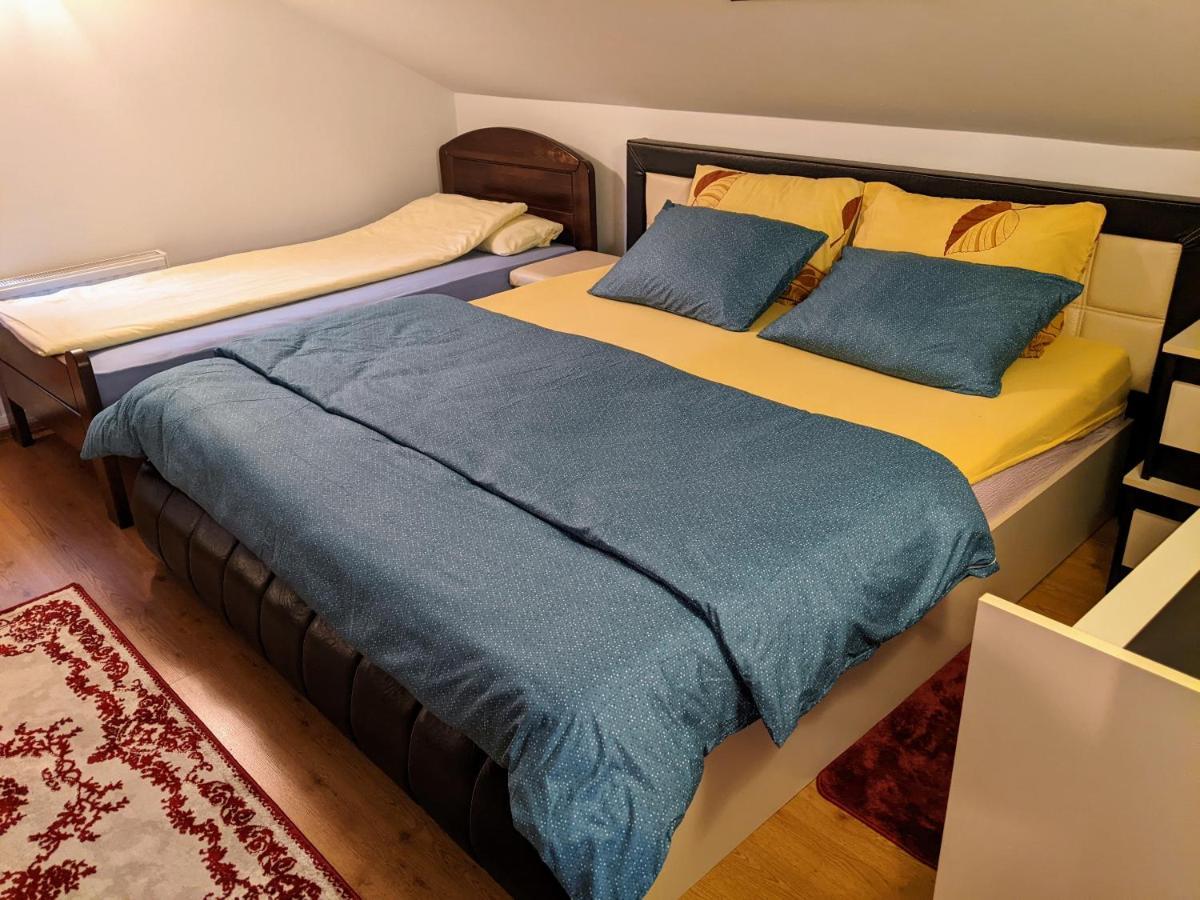 Apartmani Hrastik Біхач Екстер'єр фото